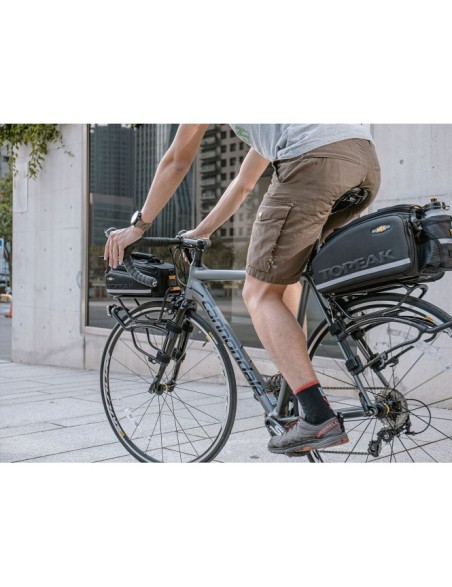 Portapacchi anteriore TetraRack R1 con sistema QuickTrack
